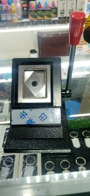 Passport Cutting Machine
