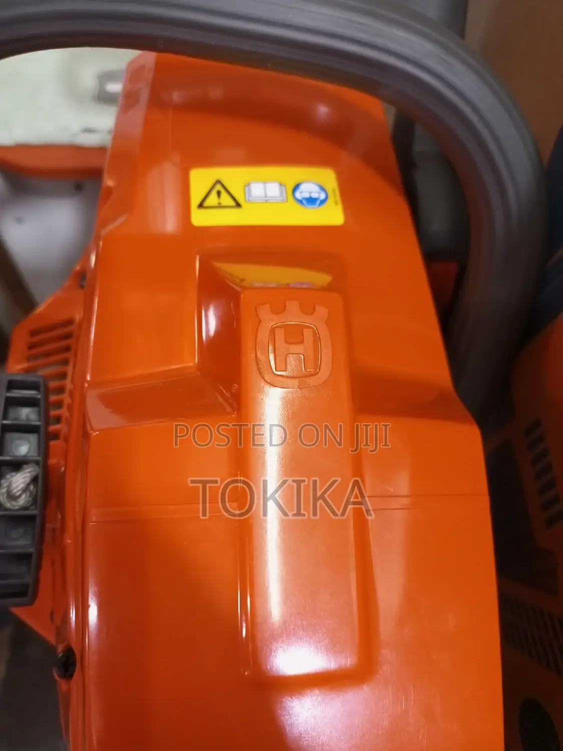 Husqvarna Chainsaw/ Power Saw 272 Original