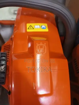 Husqvarna Chainsaw/ Power Saw 272 Original