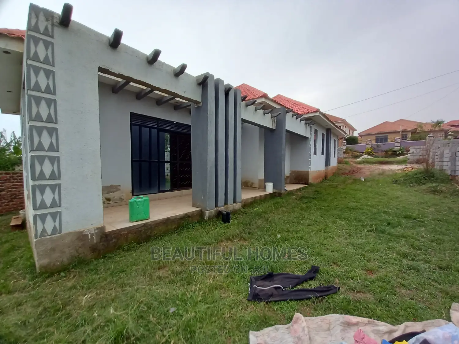 4bdrm House in Kira for Sale
