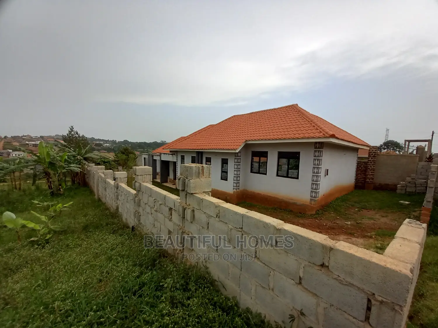 4bdrm Bungalow in Kira Nice for Sale