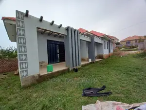 4bdrm Bungalow in Kira Nice for Sale