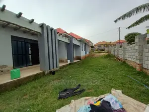 Furnished 4bdrm Bungalow in Kira High End for Sale