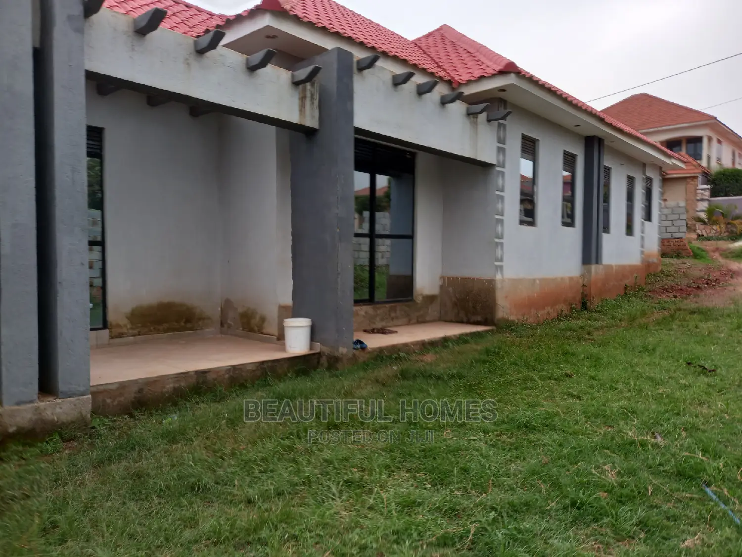 4bdrm Bungalow in Kira Awesome for Sale