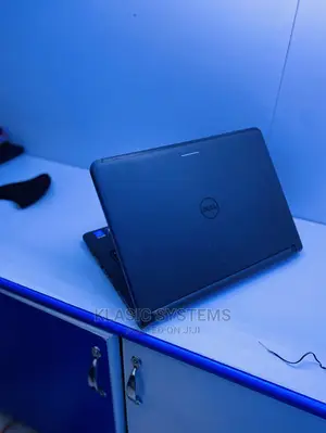 Laptop Dell Latitude 13 3340 4GB Intel Core I3 HDD 500GB