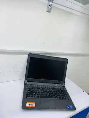 Laptop Dell Latitude 13 3340 4GB Intel Core I3 HDD 500GB