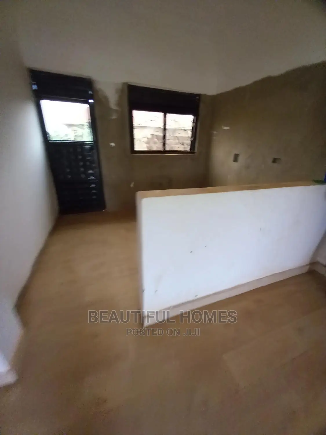 4bdrm House in Kira for Sale