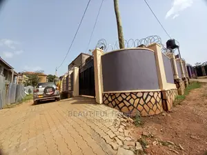 Furnished 3bdrm House in Kira Good View for Sale