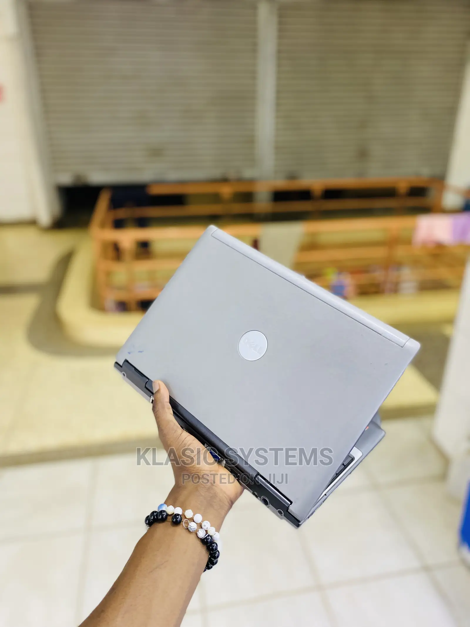 Laptop Dell Latitude D610 2GB Intel Core 2 Duo HDD 160GB