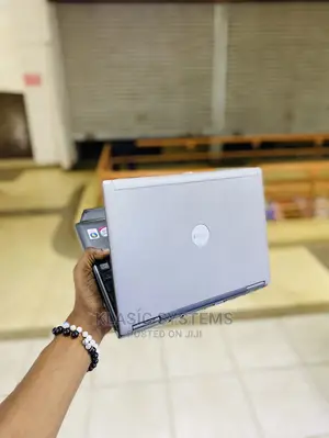 Laptop Dell Latitude D610 2GB Intel Core 2 Duo HDD 160GB