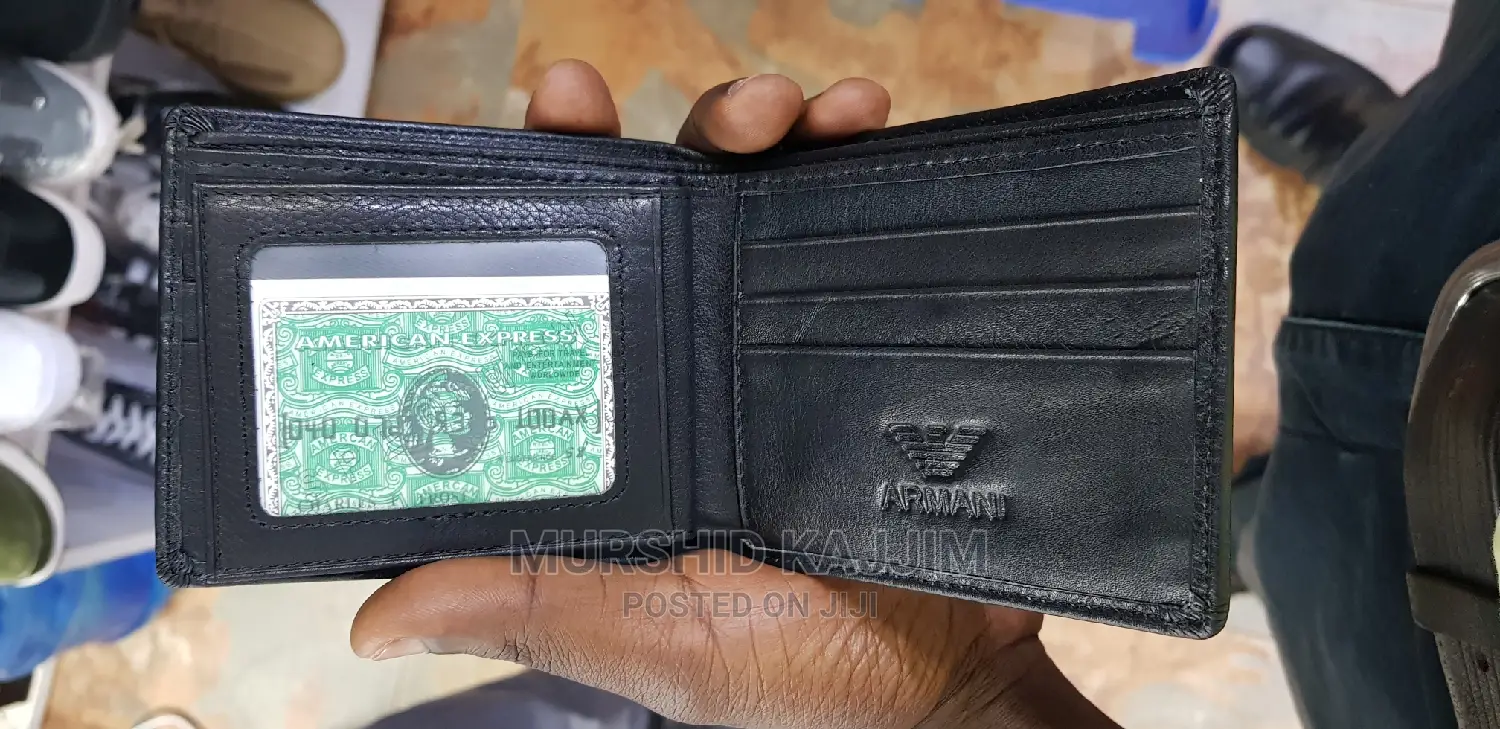 Wallets Pure Geniune Leather All Colours Brands.
