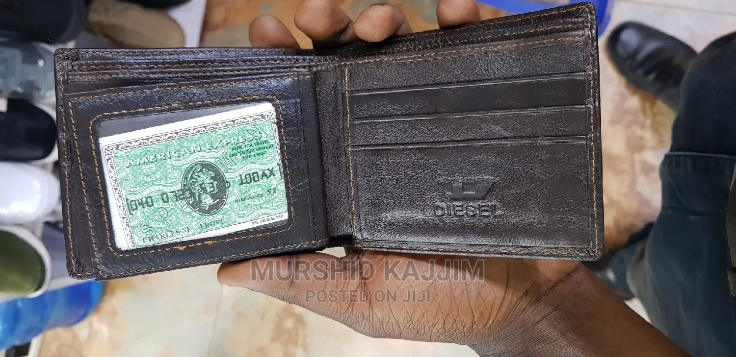 Wallets Pure Geniune Leather All Colours Brands.