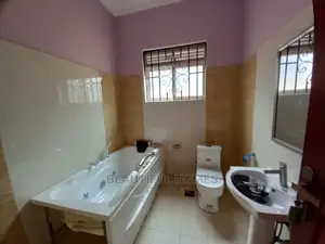 Furnished 4bdrm House in Kira Tarmacked for Sale