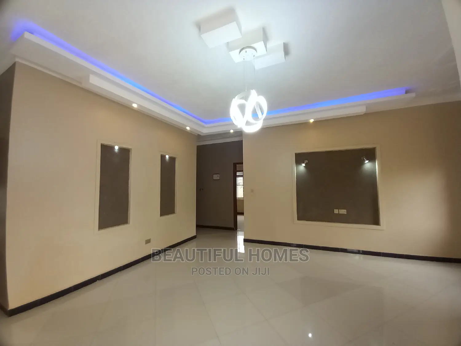 Furnished 4bdrm Bungalow in Kira Corporate for Sale