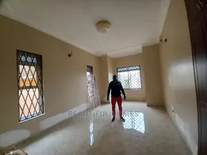 Furnished 5bdrm Bungalow in Kira Organised Rich for sale