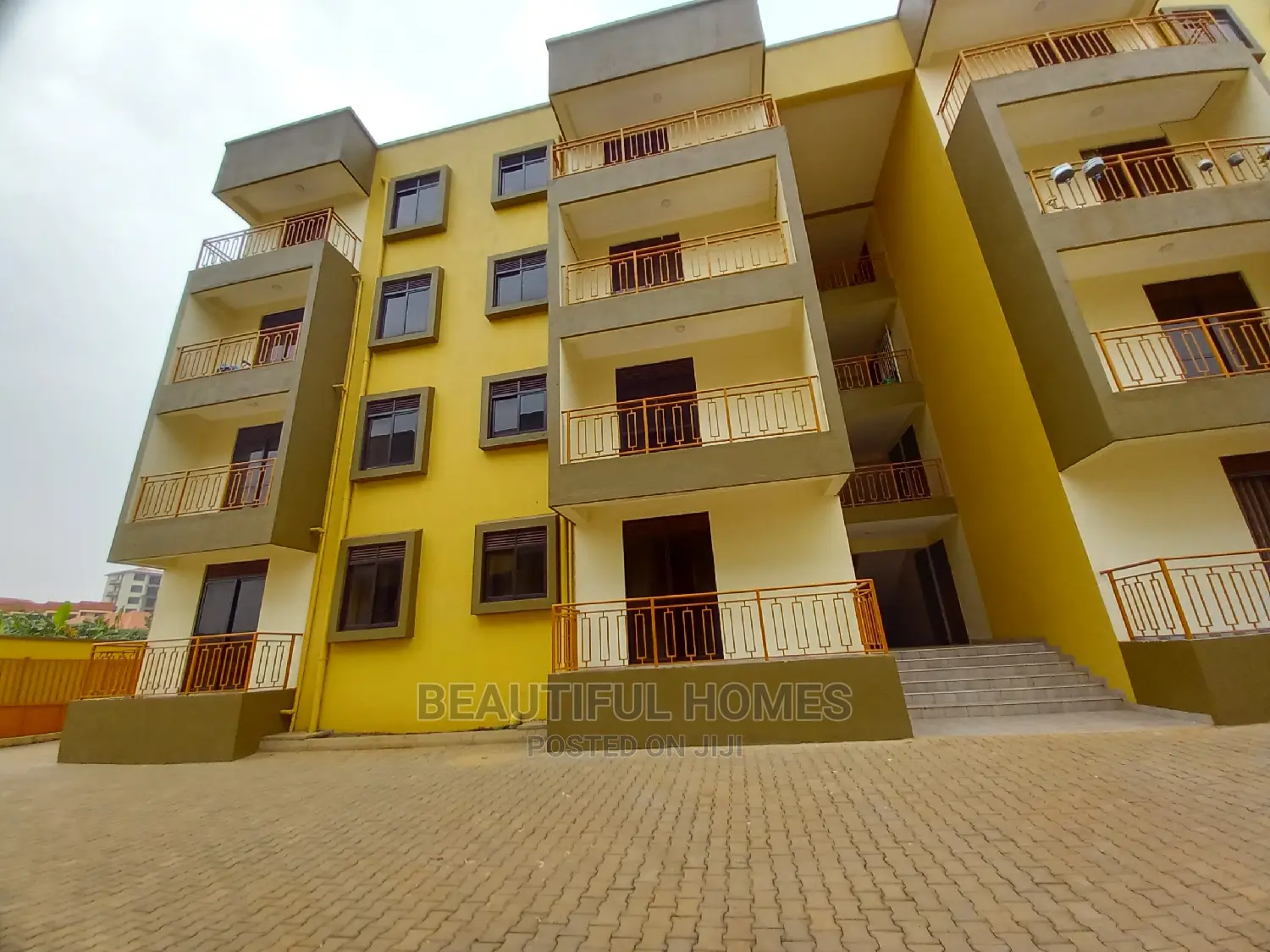Furnished 3bdrm Condo in Kisaasi Tarmack, Central Division for Sale
