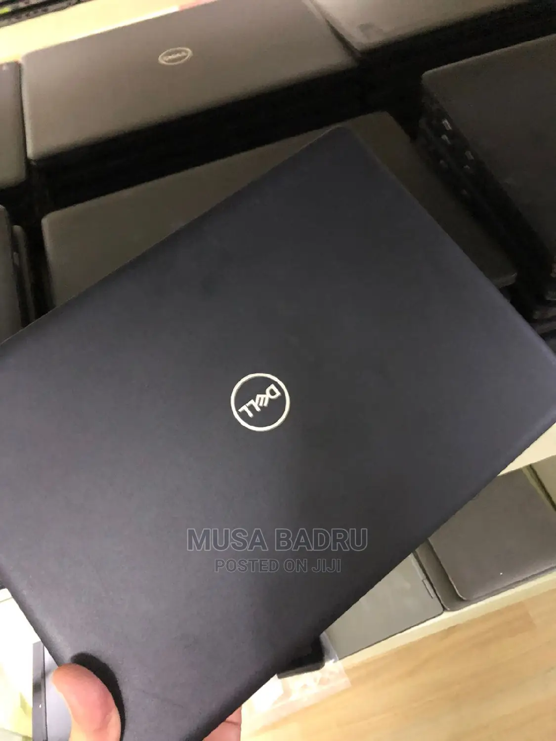 Laptop Dell Latitude 14 3490 8GB Intel Core I5 SSD 1T