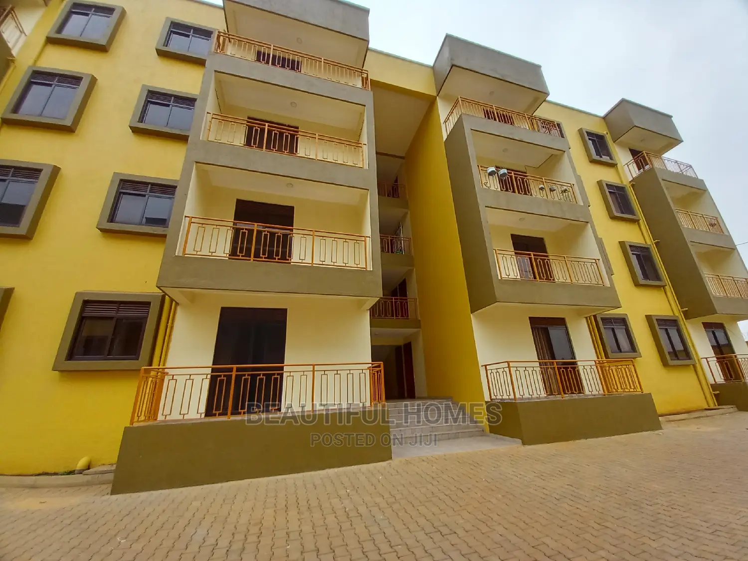 Furnished 2bdrm Condo in Kisaasi Corporate, Central Division for Sale