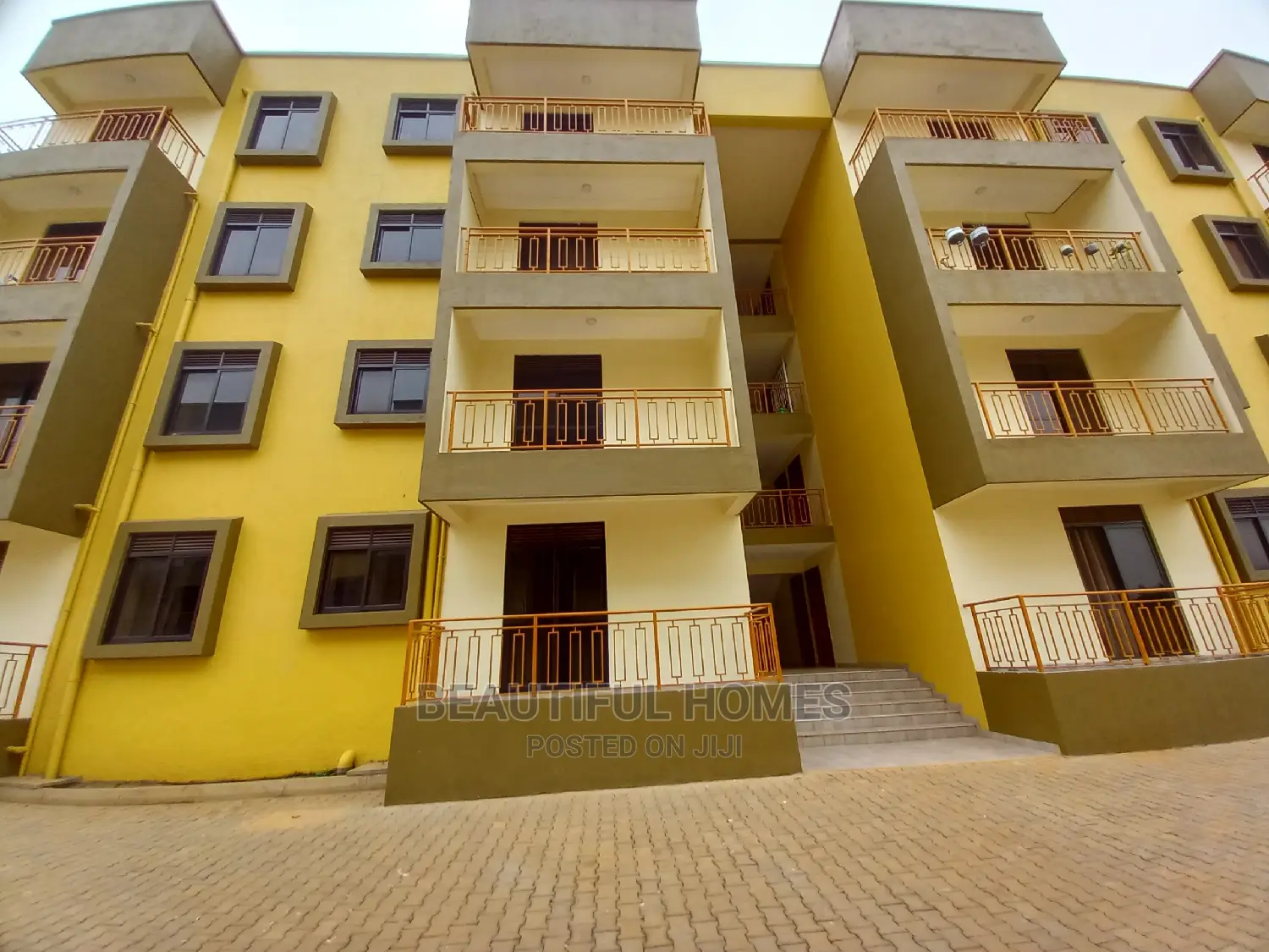 Furnished 2bdrm Condo in Kisaasi Corporate, Central Division for Sale
