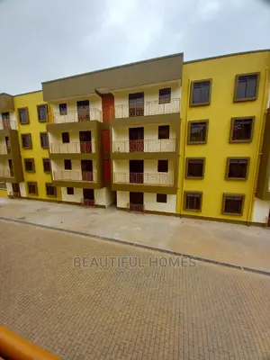Furnished 3bdrm Condo in Kisaasi Tarmacked, Central Division for Sale