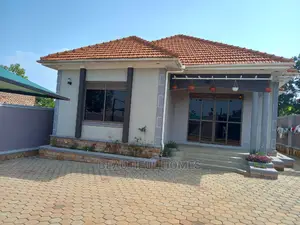 Furnished 4bdrm Bungalow in Kira Nakwero for Sale