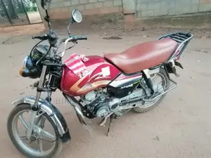 Benelli Gilera 2016 Red