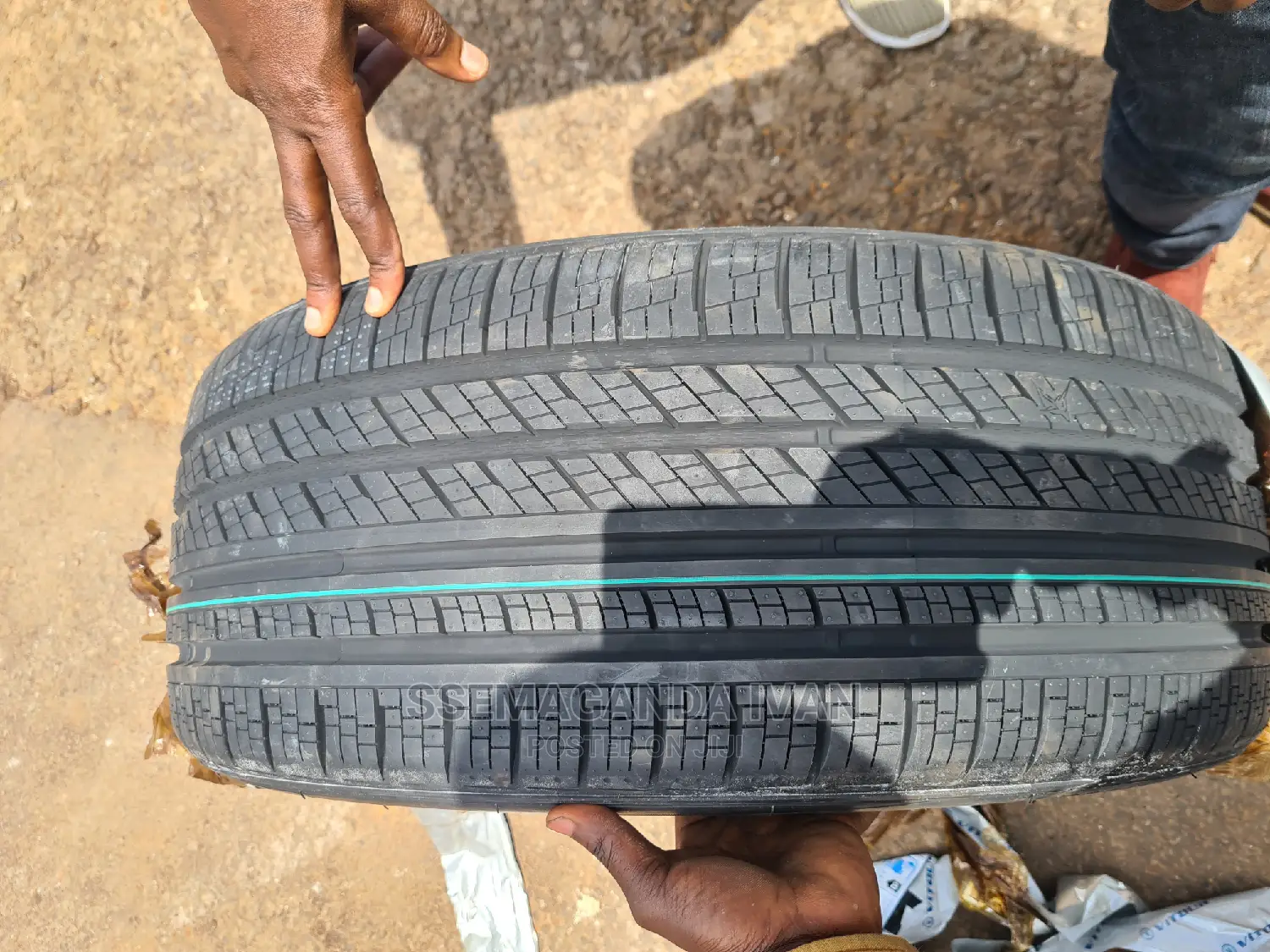 255/45r20 Premium