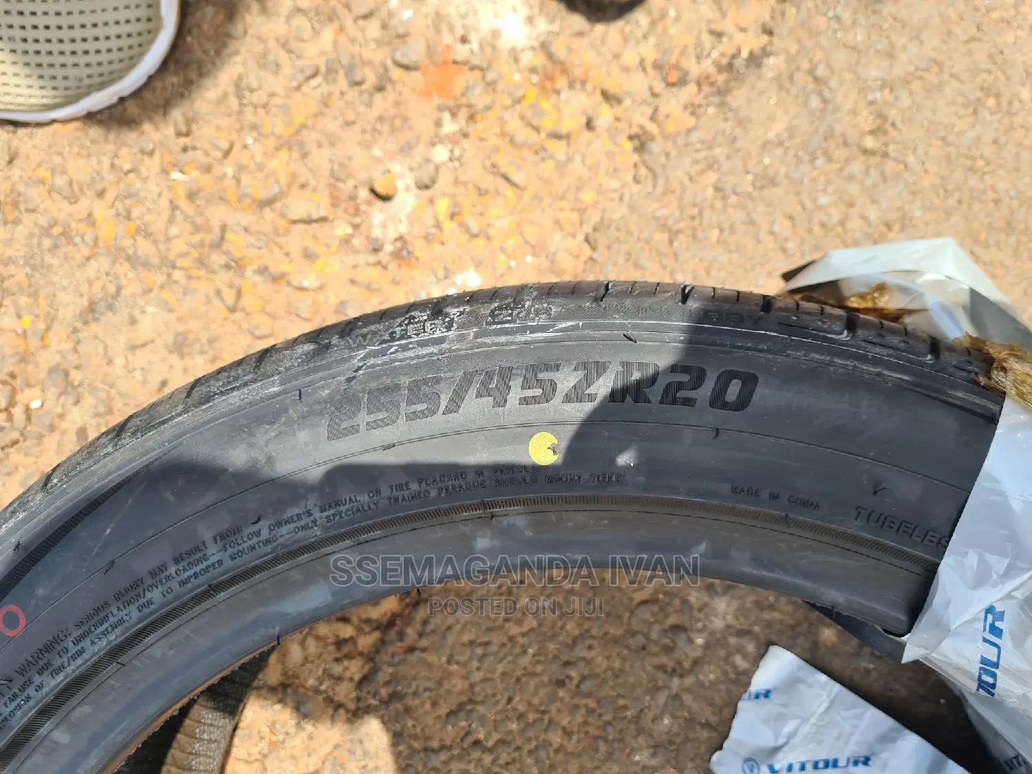 255/45r20 Premium