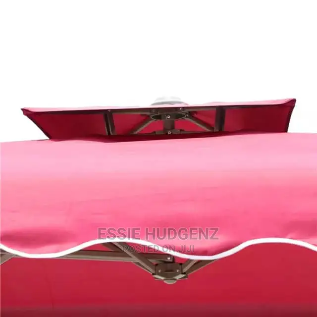 Square Top Out Door Cantilever Umbrella