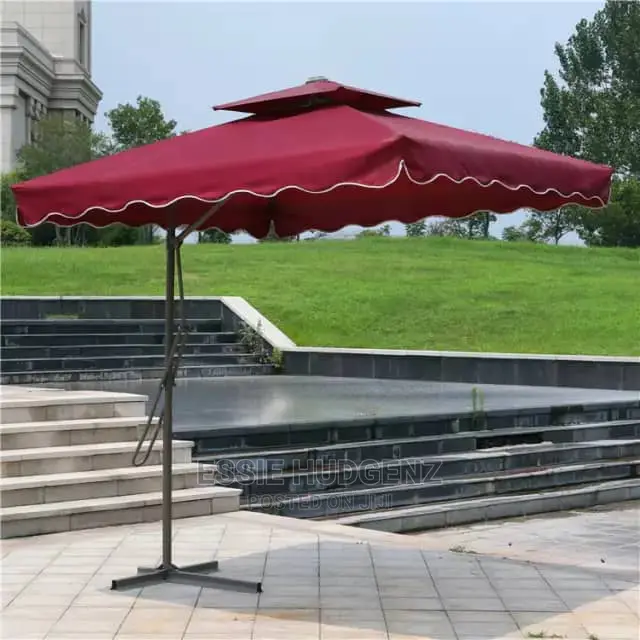 Square Top Out Door Cantilever Umbrella
