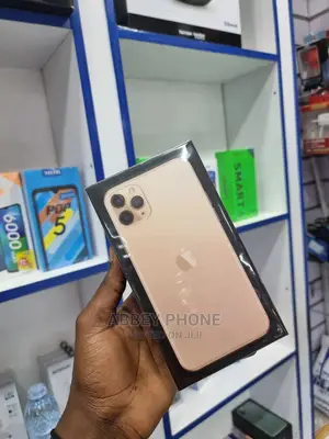 New Apple iPhone 11 Pro Max 256 GB Gold