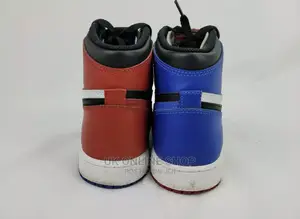 Nike Air Jordan 1 Retro High OG BG Top 3 Youth Size