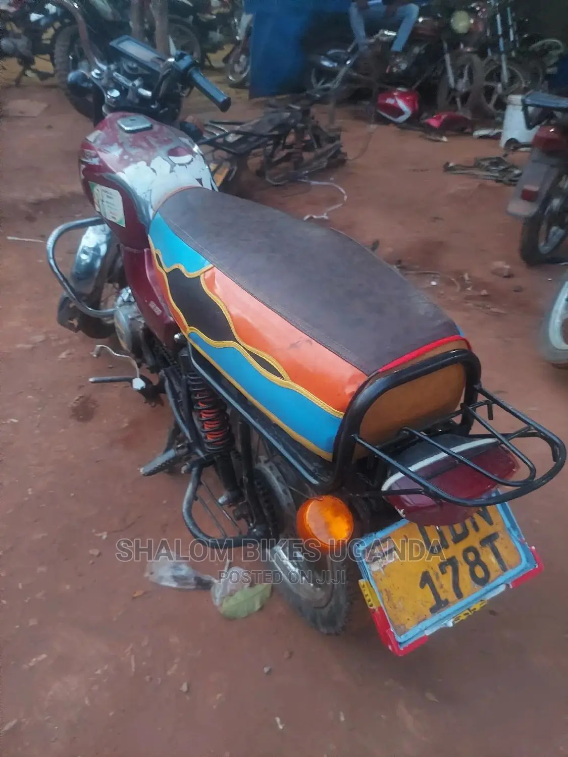 Bajaj Boxer 2019 Brown