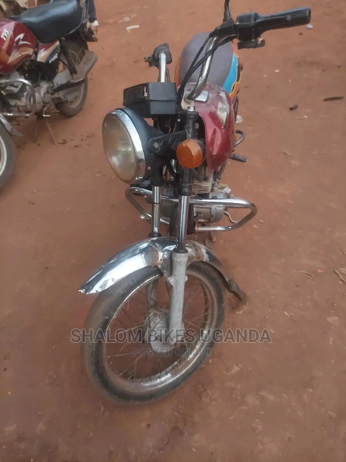 Bajaj Boxer 2019 Brown