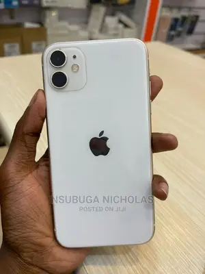 Apple iPhone 11 128 GB White