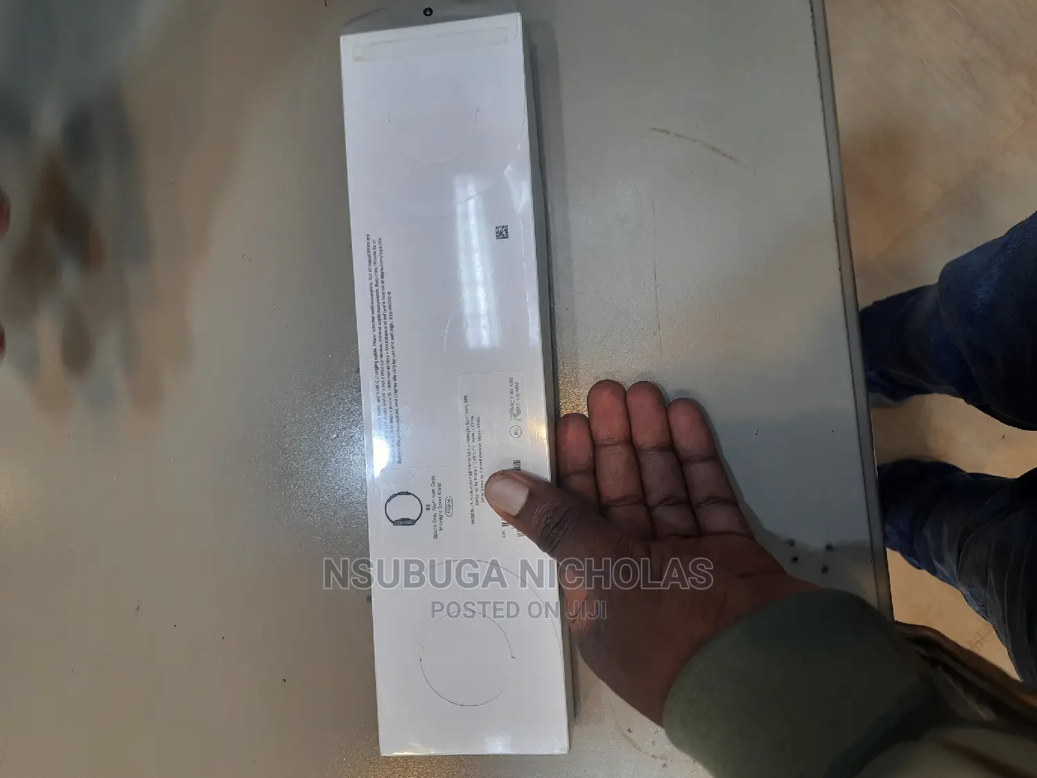 Apple Se 44m