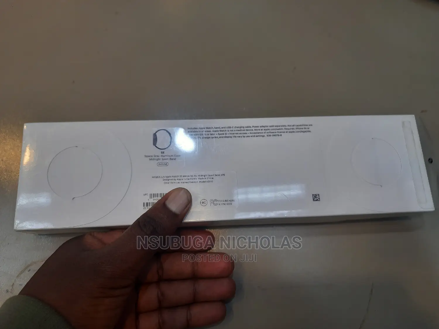Apple Se 44m