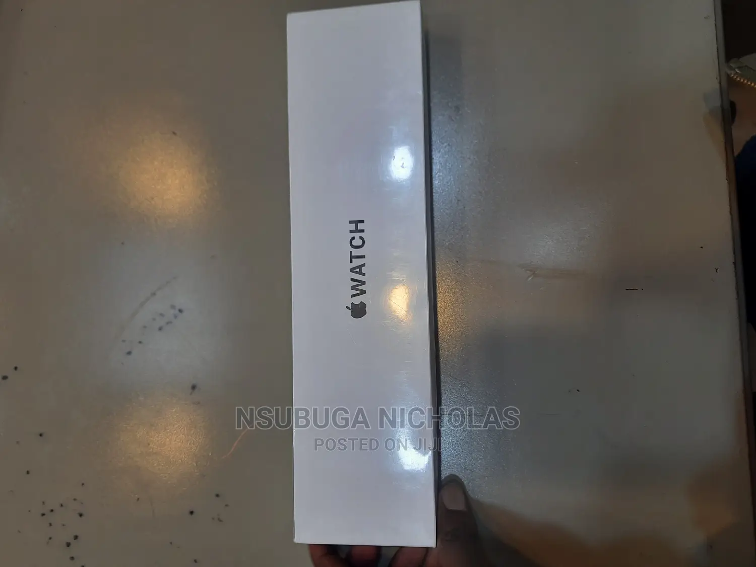 Apple Se 44m
