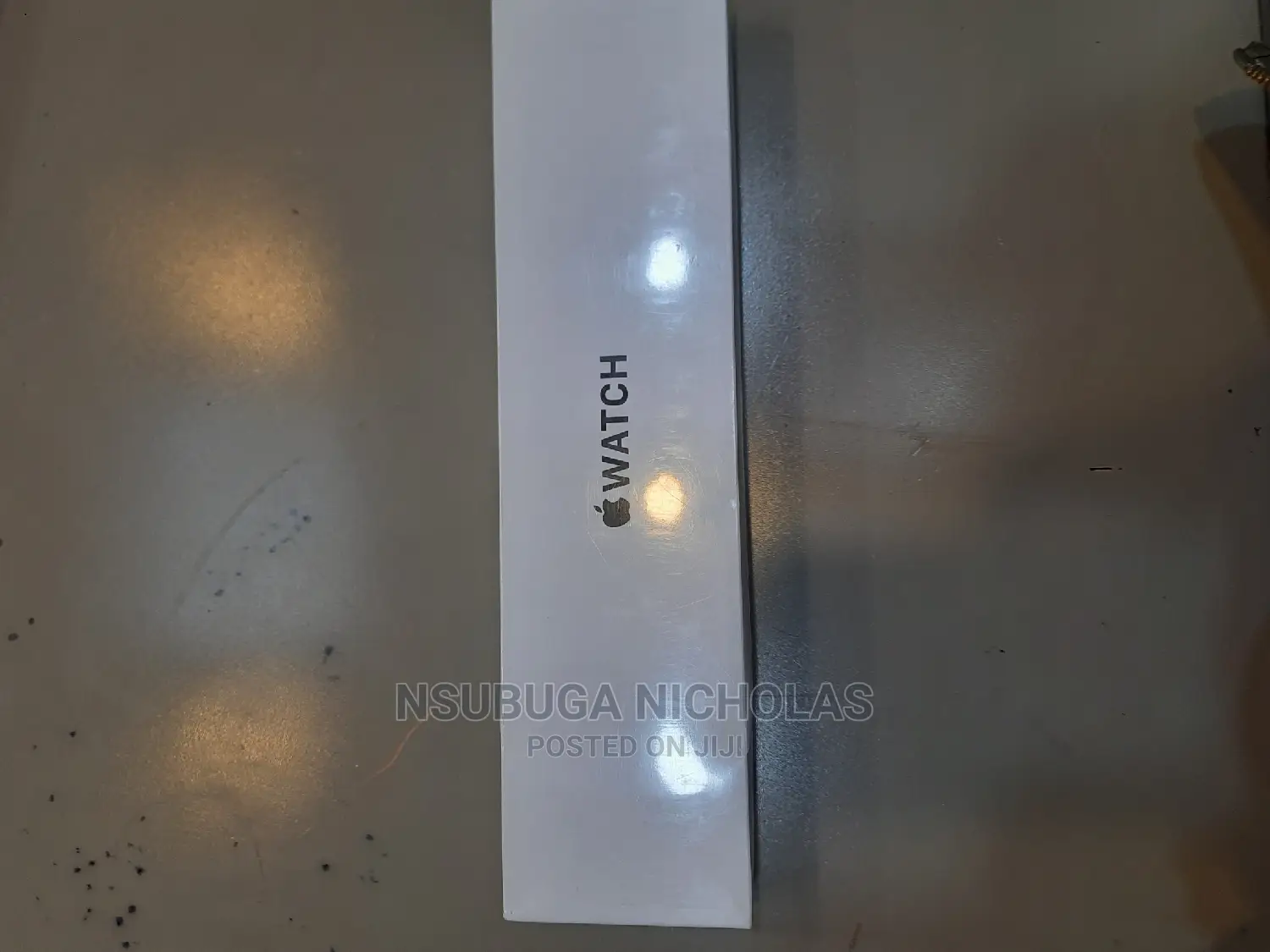 Apple Se 44m