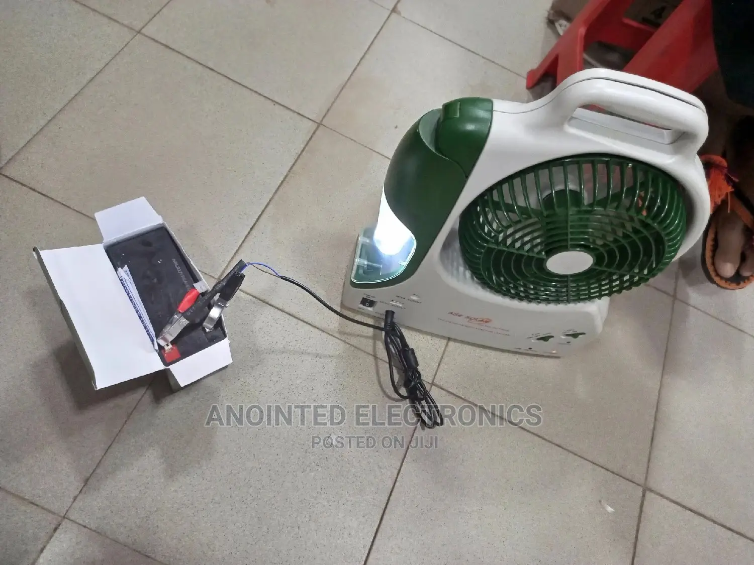 Solar Table Fan