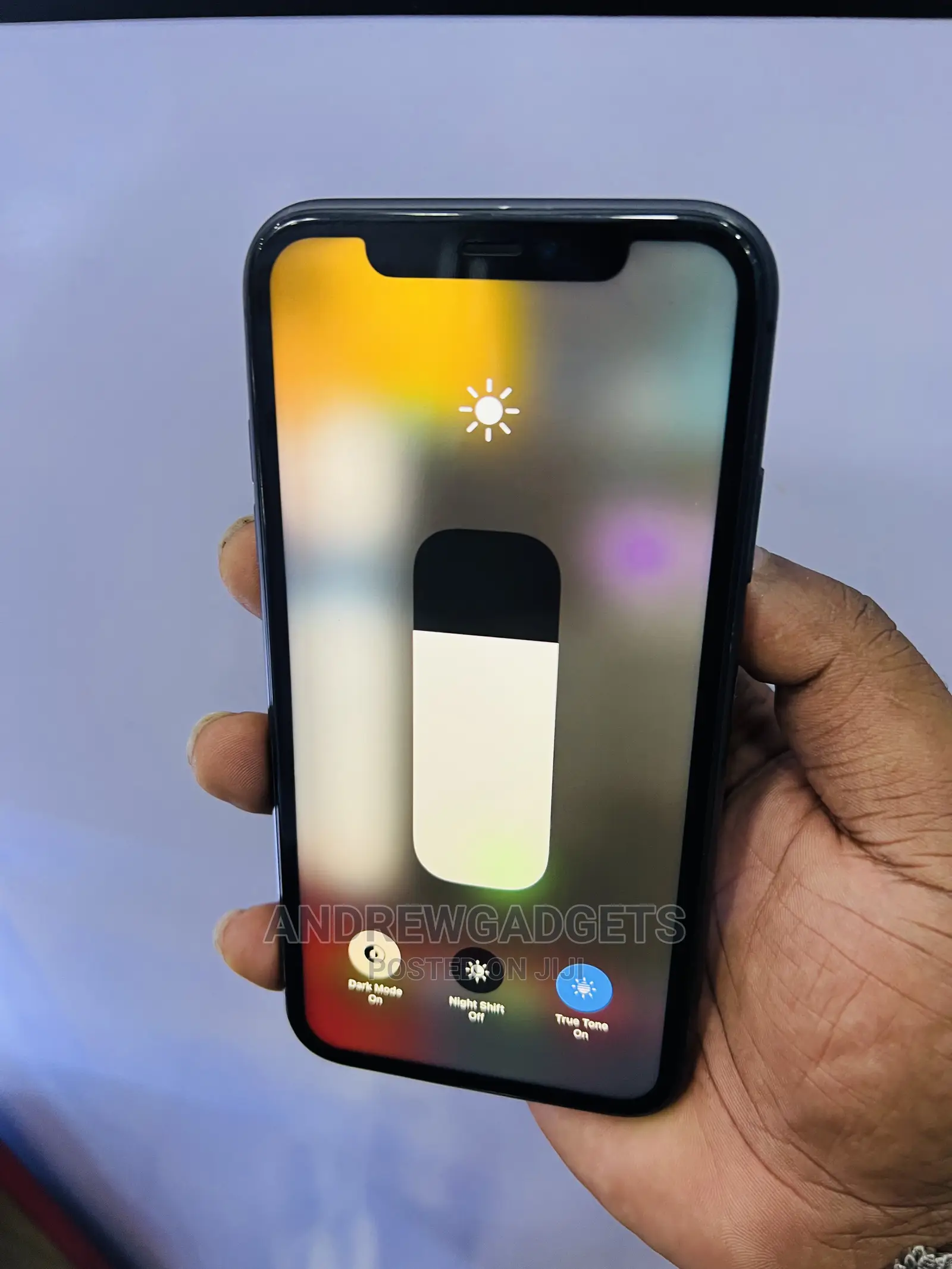 Apple iPhone XR 64 GB White