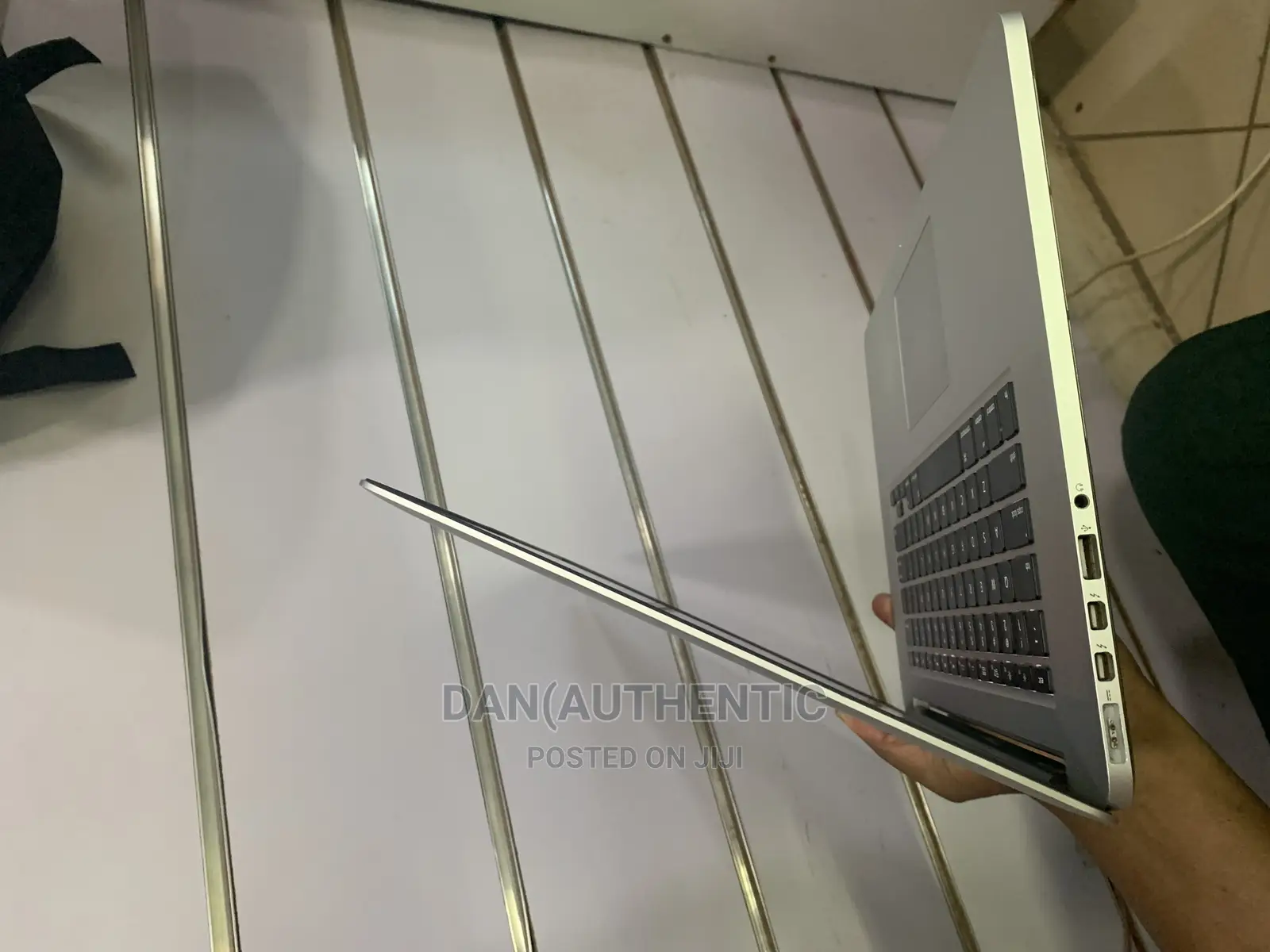 Laptop Apple MacBook Pro 2015 16GB Intel Core I7 SSD 500GB