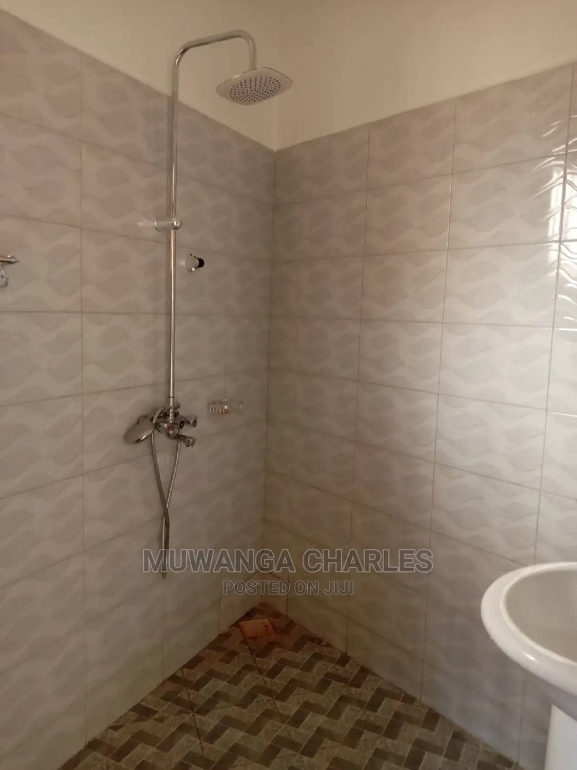 2bdrm Bungalow in Fs Properties Ltd, Central Division for rent