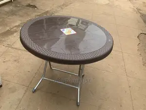 Foldable Plastic Round Table
