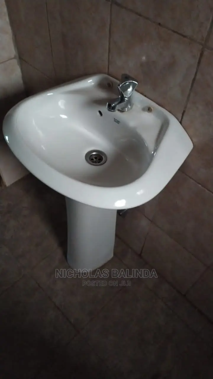 We Make Your Wash Rooms Look Clean and House as Usual