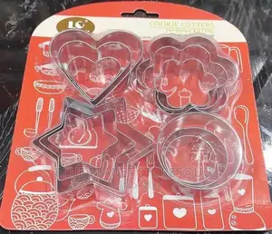 12 Pieces Cookie Cutter Set/Tools 