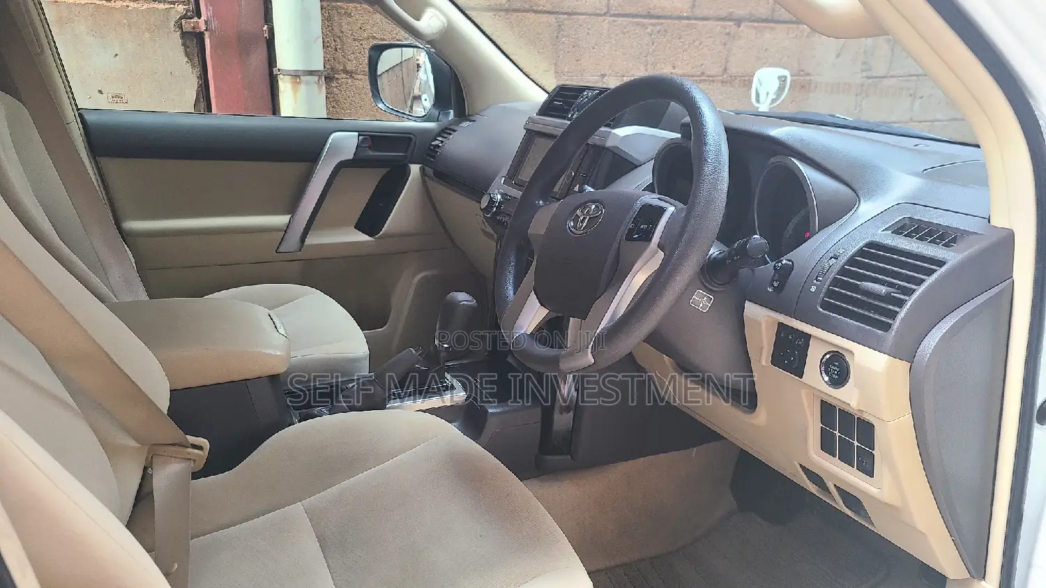 Toyota Land Cruiser Prado 2017 White