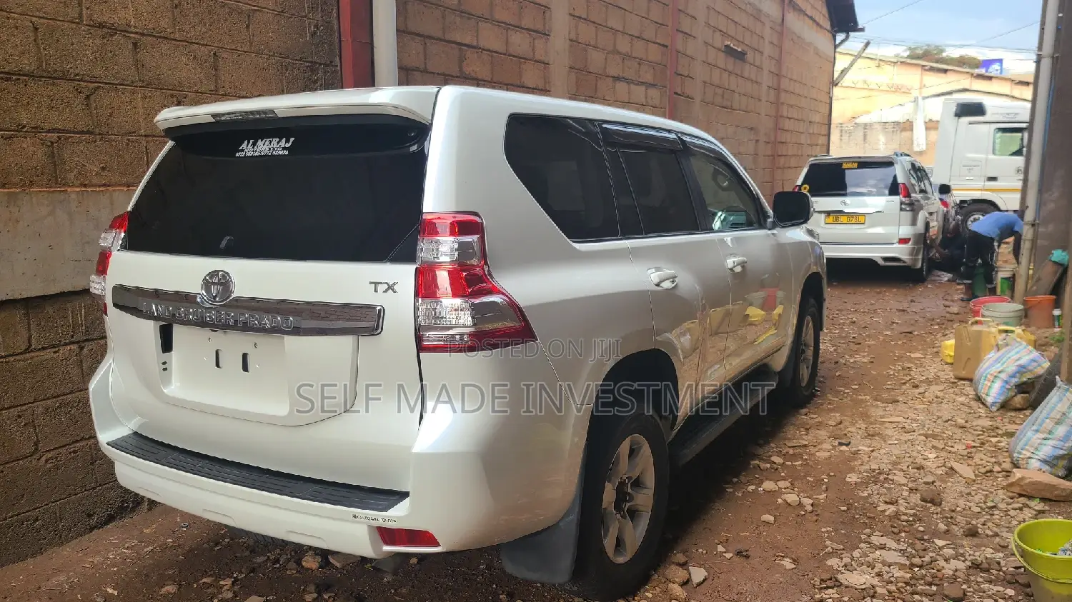 Toyota Land Cruiser Prado 2017 White