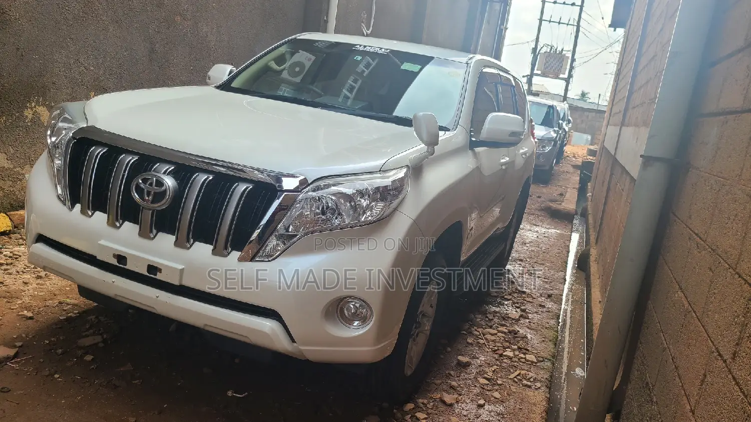 Toyota Land Cruiser Prado 2017 White