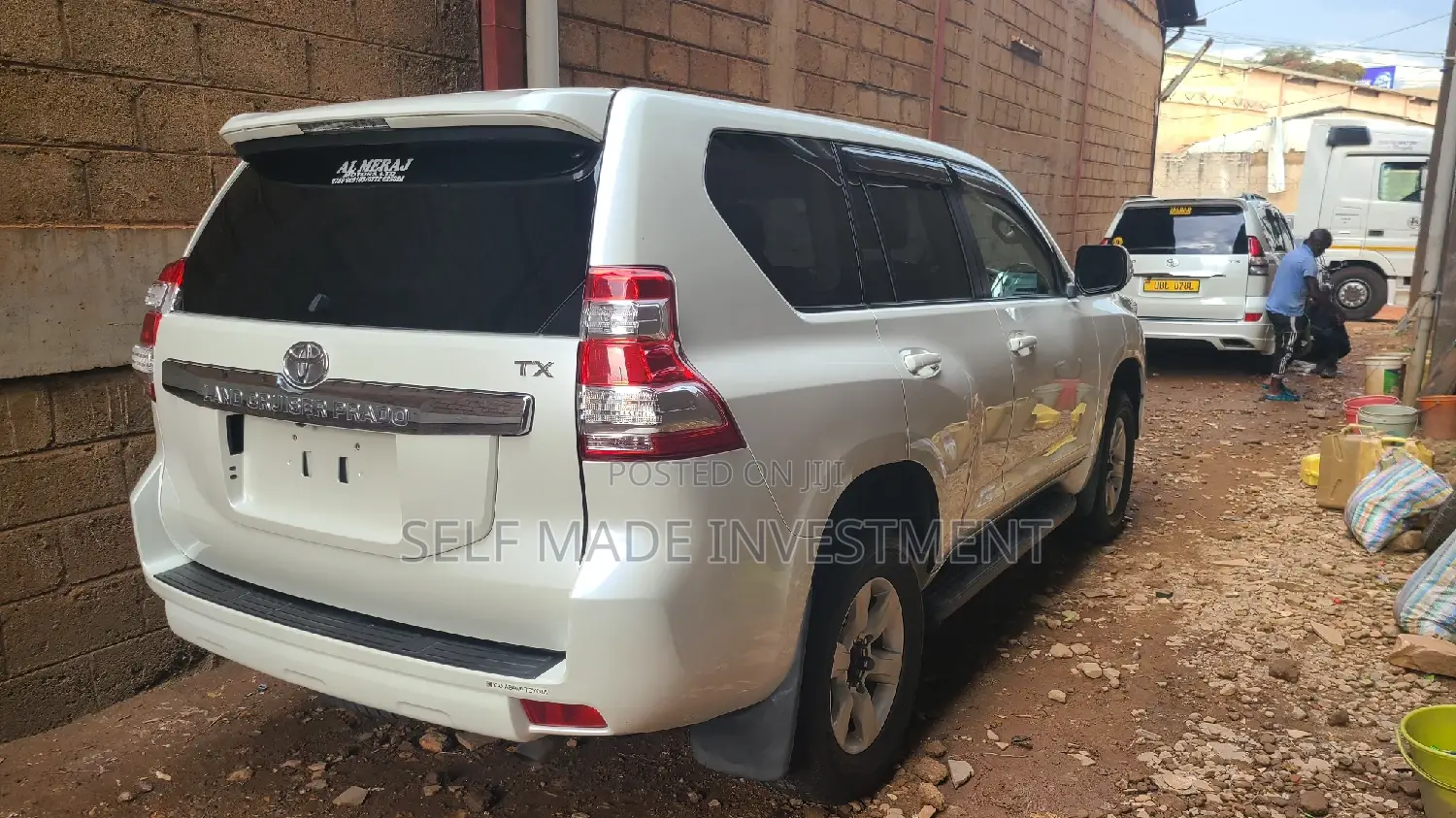 Toyota Land Cruiser Prado 2017 White